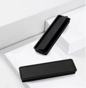 Gaia uchwyt meblowy chowany MINIMALISTA M